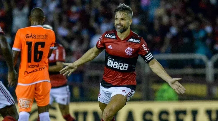 Foto: Marcelo Cortes/Flamengo - Diego fechou o placar contra o Nova Iguaçu.
