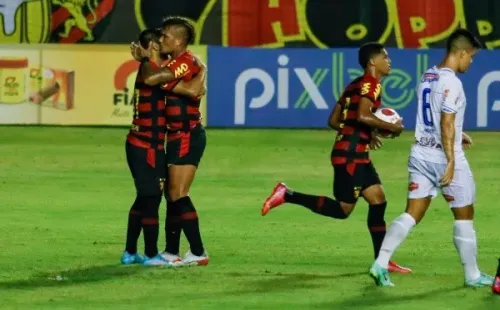 Foto: Rafael Vieira/AGIF – Sport e Afogados empataram em 1 a 1