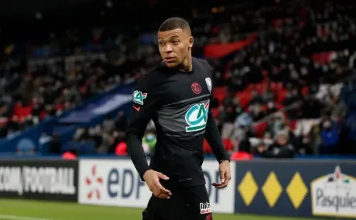 Foto:Catherine Steenkeste/Getty Images | Mbappé recua por acordo com o Real Madrid