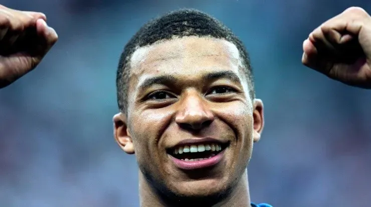 Ale Cabral/AGIF- Mbappé celebra vitória da França na copa do mundo