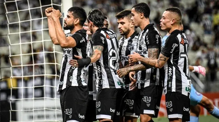 Foto: Kely Pereira/AGIF - O Vozão estreou no Cearense com vitória diante do Iguatu