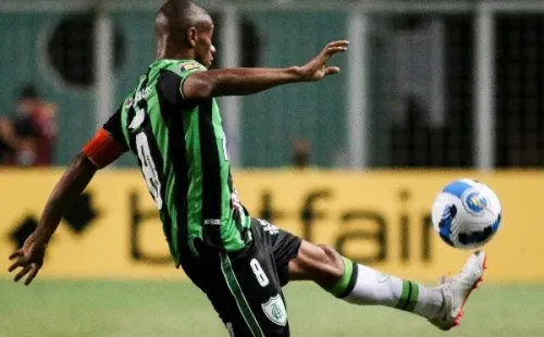 (Foto: Fernando Moreno/AGIF) Juninho prega confiança para jogo do América na Libertadores