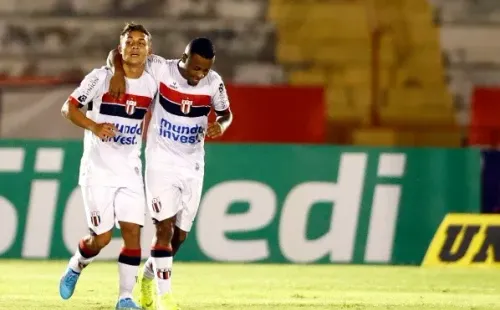 Foto: Thiago Calil/AGIF – No último domingo (27), o Botafogo-SP venceu o São Bernardo e chegou aos 15 pontos, um a menos em relação ao Mirassol