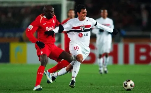 Foto: (Etsuo Hara/Getty Images) - Danilo conseguiu a façanha de ser campeão mundial pelo São Paulo e pelo Corinthians