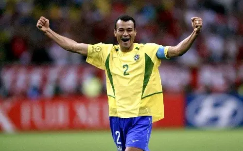 Foto: (Tim de Waele/Getty Images) - Cafu, ídolo na seleção brasileira, atuou por rivais paulistas