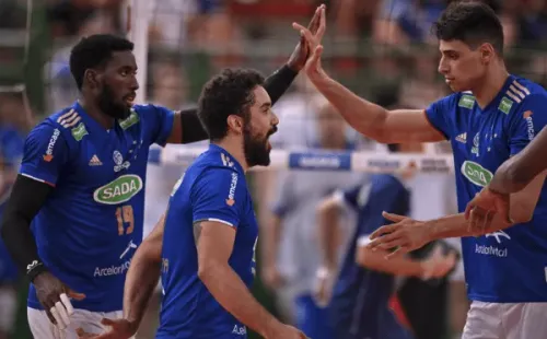 Foto Twitter Sada Cruzeiro - Jogadores durante partida