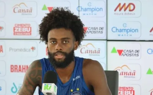 Luiz Henrique cobrou a equipe por resultados melhores no Campeonato Baiano e na Copa do Nordeste