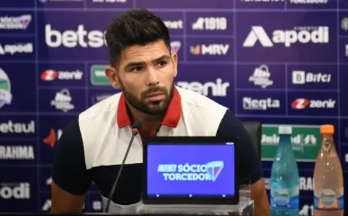 Silvio Romero foi a grande aposta do Fortaleza para temporada (Foto: Kely Pereira/AGIF)