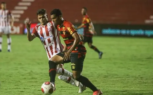 Foto: (Flickr Oficial Náutico/Tiago Caldas/CNC) - No último sábado (12), o Náutico perdeu para o Sport por 2 a 1, nos Aflitos, em jogo válido pelo Campeonato Pernambucano
