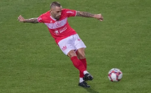 ( Foto: Fernando Torres/AGIF) Jean Patrick revela interesse do Remo