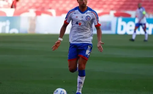 Foto:Maxi Franzoi/AGIF Guto pediu para Mugni tomar mais cuidado com os espaços que deixa nas costas quando se lança ao ataque