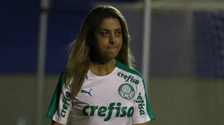 Foto: Heber Gomes/AGIF - Leila é constantemente cobrada pela contratação de um centroavante.