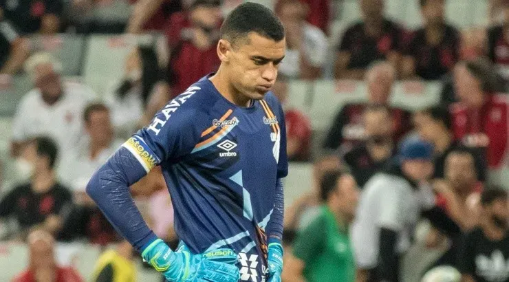 Foto: Robson Mafra/AGIF - Santos falhou na derrota do CAP.