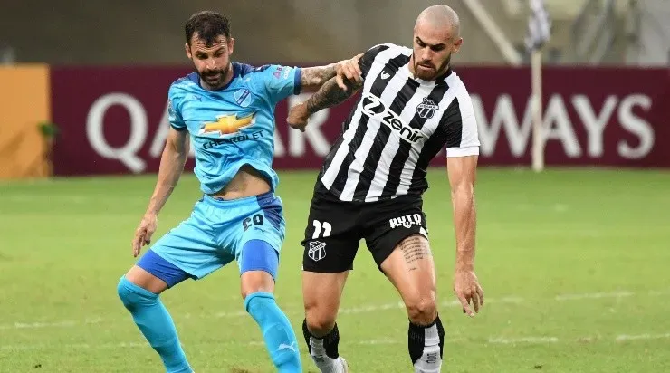 Kely Pereira/AGIF - Ceará pela Sul-Americana de 2021