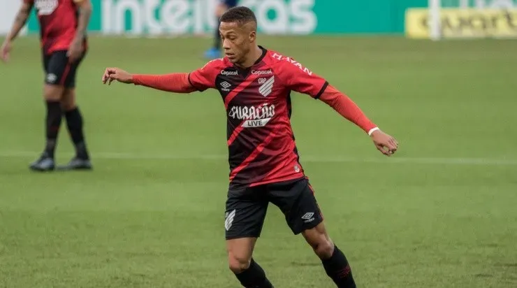 Vitinho está próximo de virar reforço do Athletico Paranaense. Foto:Robson Mafra/AGIF