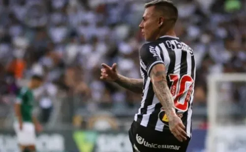 Foto: Fernando Moreno/AGIF – Vargas tem contrato até dezembro no Atlético e pode sair de graça