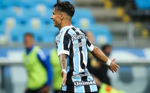 Foto: Pedro H. Tesch/AGIF – Ferreira não vem repetindo os números de 2021, quando fez 14 gols e 13 assistências