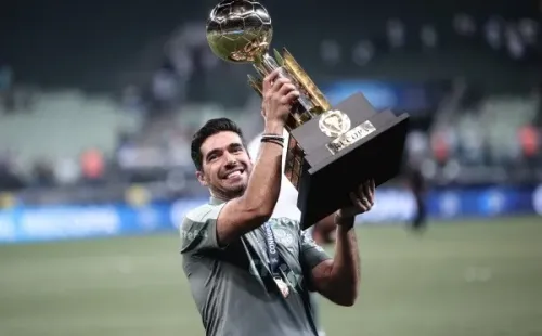 Foto: Ettore Chiereguini/AGIF | Abel coleciona títulos com o Palmeiras