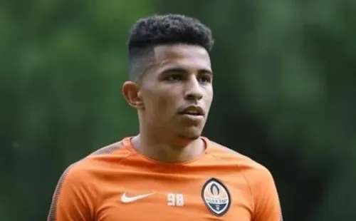 Foto: Divulgação/Shakhtar – Dodô vem treinando a parte física no CT da Graciosa enquanto não decide seu futuro