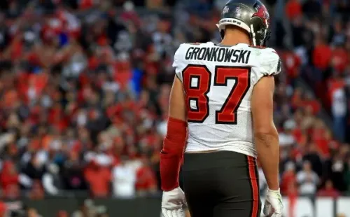 Mike Ehrmann/Getty Images/ Sem pressa! Rob Gronkowski comenta sobre futuro na NFL.