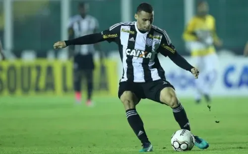 Foto: Cristiano Andujar/AGIF – Dudu Vieira também já defendeu o Figueirense