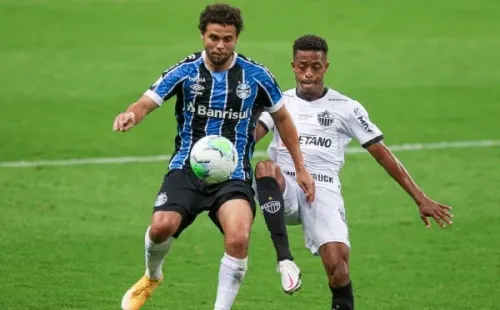 Foto: Fernando Alves/AGIF – Lateral-direito de 34 anos deixou o Grêmio em baixa e agora será rival do Tricolor na Série B