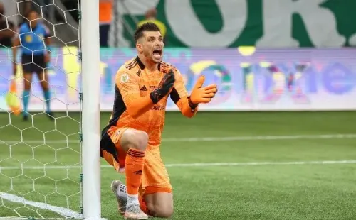 Foto:Marcello Zambrana/AGIF | Volpi é a bola da vez no CAT Caju