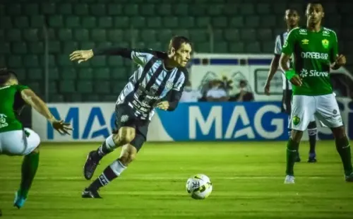 Foto: R.Pierre/AGIF – Clayton também é desfalque da equipe contra o Volta Redonda