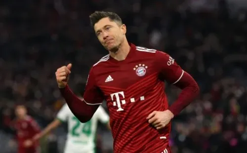 Robert Lewandowski tem acordo com o Barcelona (Foto: Getty Images)