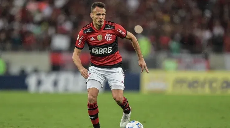 Foto: Thiago Ribeiro/AGIF - Renê: lateral deve ser anunciado em breve pelo Inter