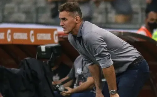 (Foto: Fernando Moreno/AGIF) Vagner Mancini fala sobre o empate entre América e Atlético