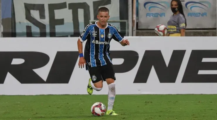 Foto: Maxi Franzoi/AGIF - Pedro Lucas está muito valorizado.