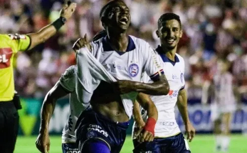 Foto: Rafael Vieira/AGIF – Expulso contra o Náutico, Douglas Borel está confirmado para encarar o Azuriz-PR