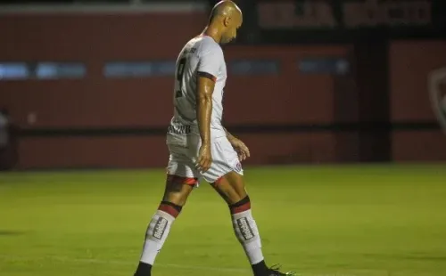 Foto: Jhony Pinho/AGIF | Dinei ainda não marcou nesta temporada