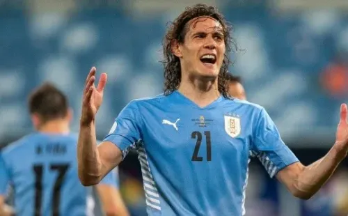 Cavani recebeu oferta do Botafogo (Foto: Gil Gomes/AGIF)