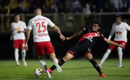 Foto: Diogo Reis/AGIF – No último domingo (17), o Dragão sofreu 4 a 0 do Red Bull Bragantino