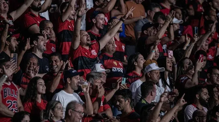 Neto detonou a torcida do Flamengo durante o programa “Os Donos da Bola”