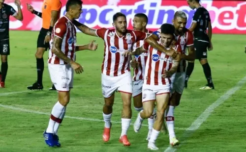 (Foto: Rafael Vieira/AGIF)