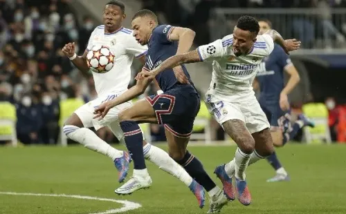 Foto: (Anadolu Agency/Getty Images) - A eliminação para o Real Madrid na Champions League deixou Mbappé mais distante do PSG