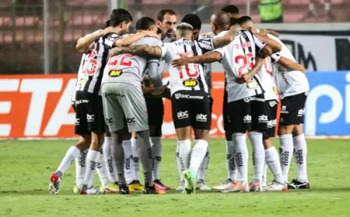Foto: (Fernando Moreno/AGIF) - Turco espera que os jogadores do Galo tenham aprendido a lição para não cometer o mesmo vacilo na Copa Libertadores