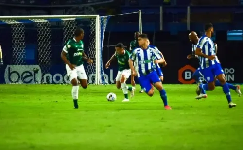 R.Pierre/AGIF/ Goiás e Avaí em campo.