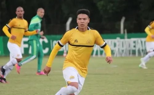 Reproução Twitter Criciúma/ 'Precisa de mais ritmo'; Marquinhos Gabriel projeta temporada do Criciúma.