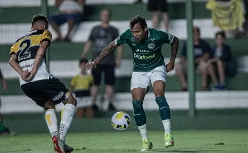 Foto: Heber Gomes/AGIF – Vinícius é uma peça-chave no ataque esmeraldino