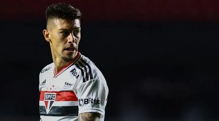 Foto: Marcello Zambrana/AGIF - Rigoni não conseguiu vingar com Ceni.