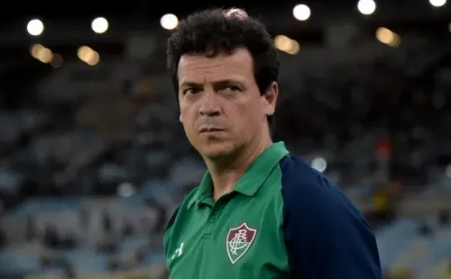 Foto: Thiago Ribeiro/AGIF – Diniz comandou o Fluminense em 2019 e está livre no mercado