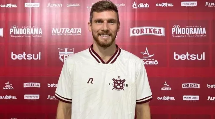 Foto: Francisco Cedrim/ASCOM CRB - Raul está de volta ao CRB.