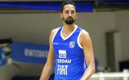 REPRODUÇÃO / INSTAGRAM/ Maurício Souza em quadra pelo Minas.