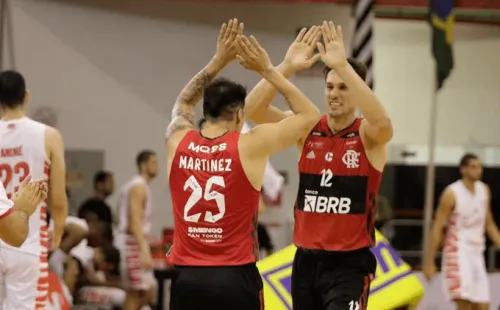 Helena Petry/Flamengo - Rubro-negro está na semi do NBB