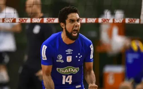 Cachopa, levantador do Cruzeiro, renovou por mais uma temporada — Foto: Divulgação / Cruzeiro