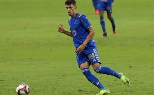 Foto: Fernando Moreno/AGIF – Stênio está com seu futuro perto de ser definido